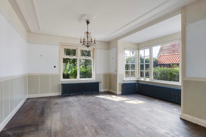 Vrijstaande woning te koop: Bolswarderweg 15, Sneek