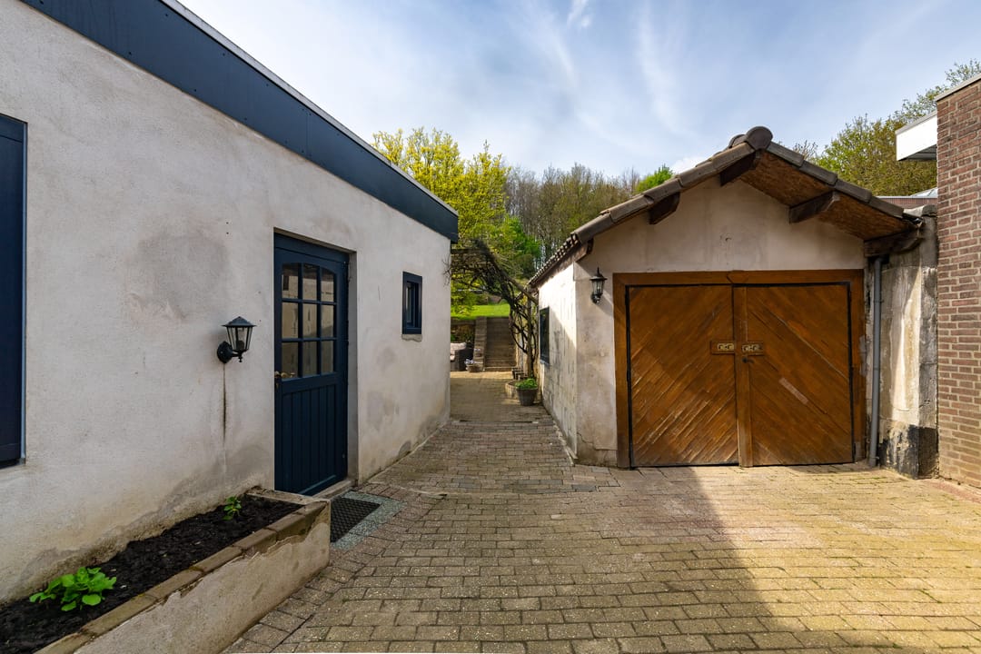 Photo 67 of Bergstraat 45