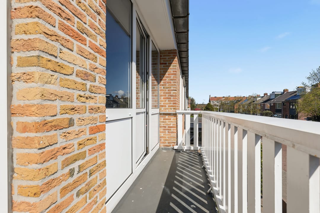 Bright terraced house with 4 bedrooms near IJmuiden beach and dunes — 26