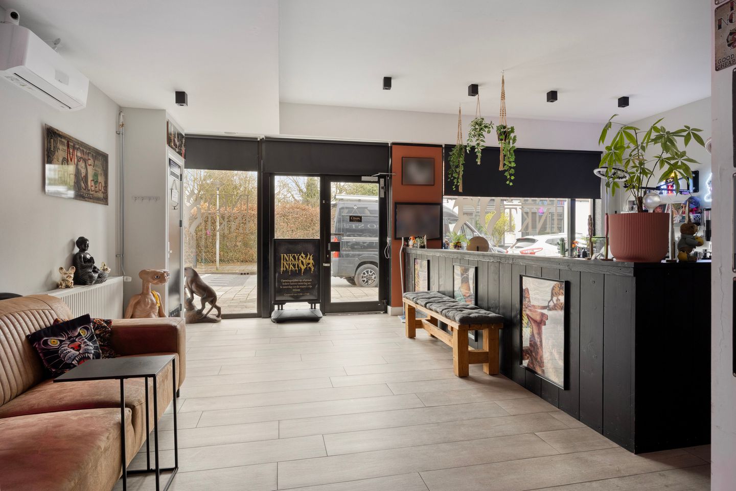 View photo 5 of Schipholtstraat 28