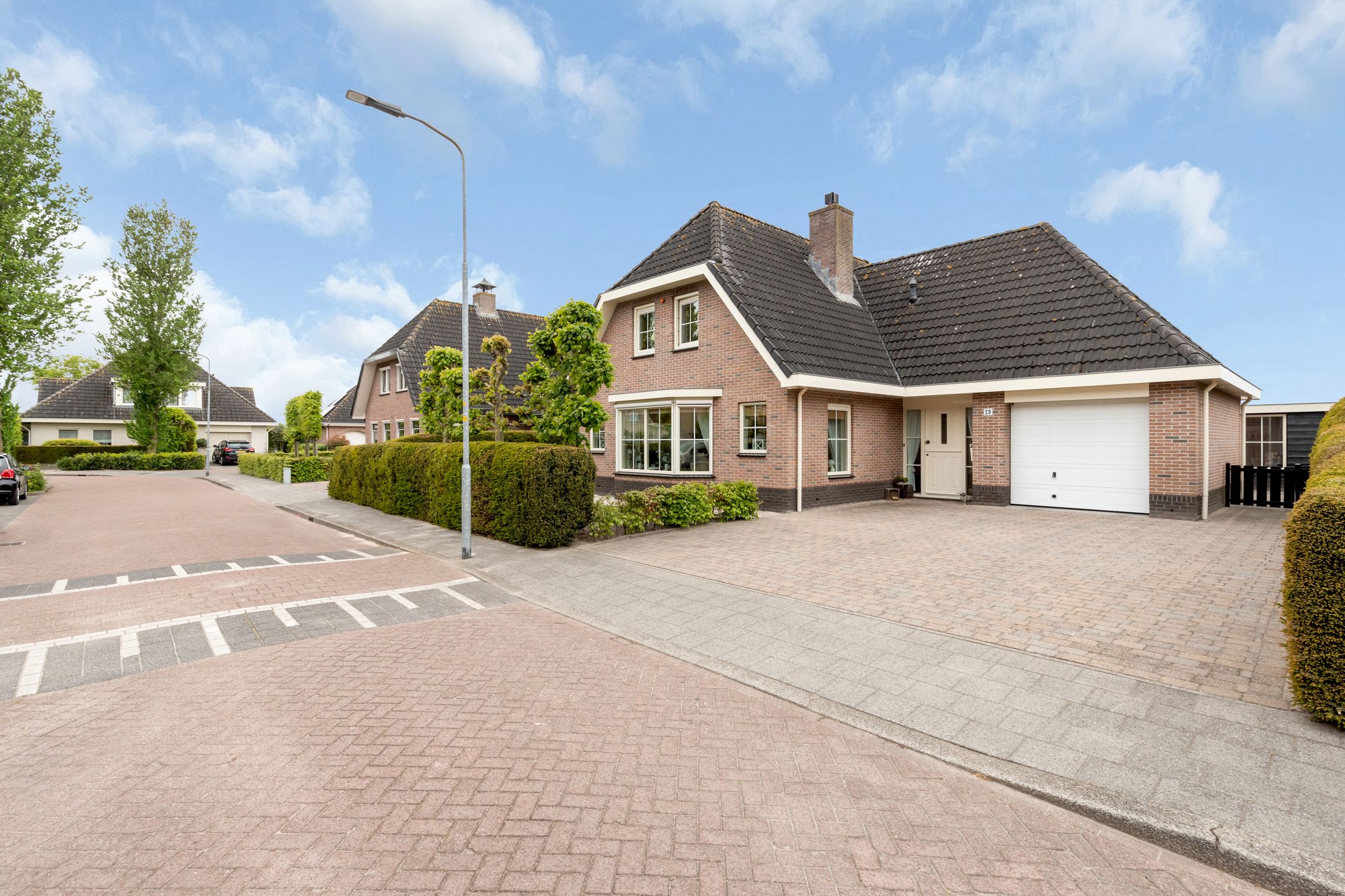 Foto 6 van Meester Folkertsstraat 29