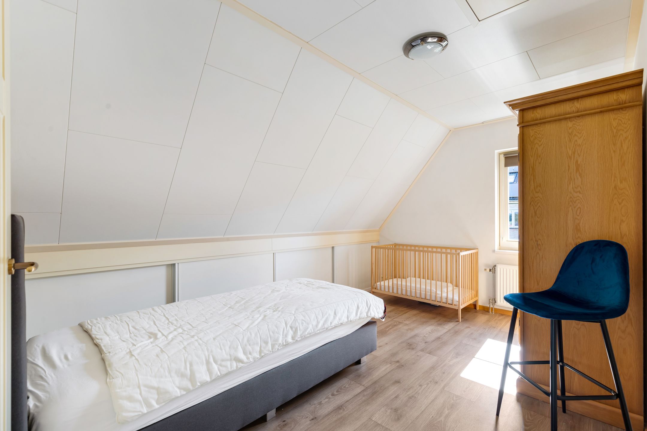 Foto 24 van Meester Folkertsstraat 29