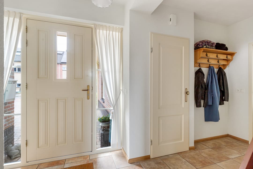 Foto 8 van Meester Folkertsstraat 29