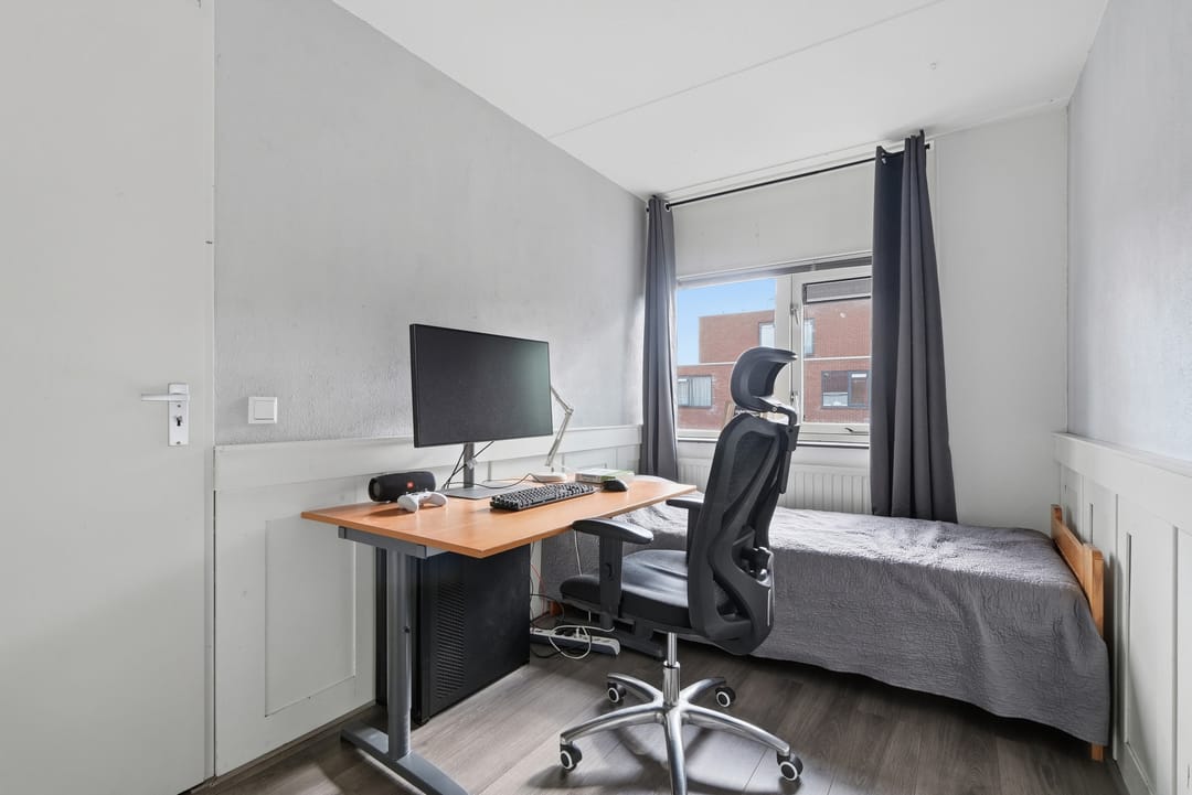 Foto 16 van Adriaen van de Vennestraat 2