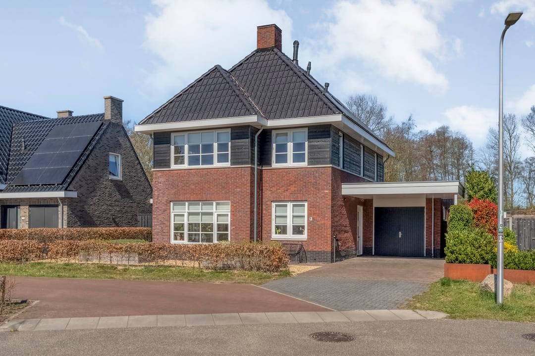 Foto 1 van Lantheer 44