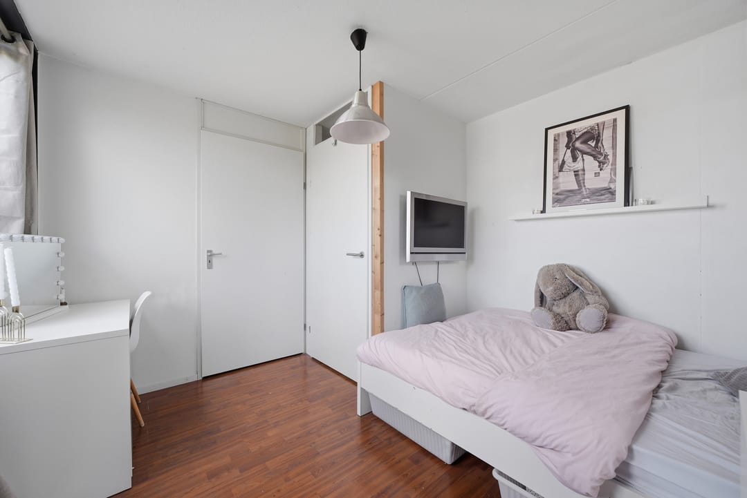 Foto 26 van Adriaen van de Vennestraat 2