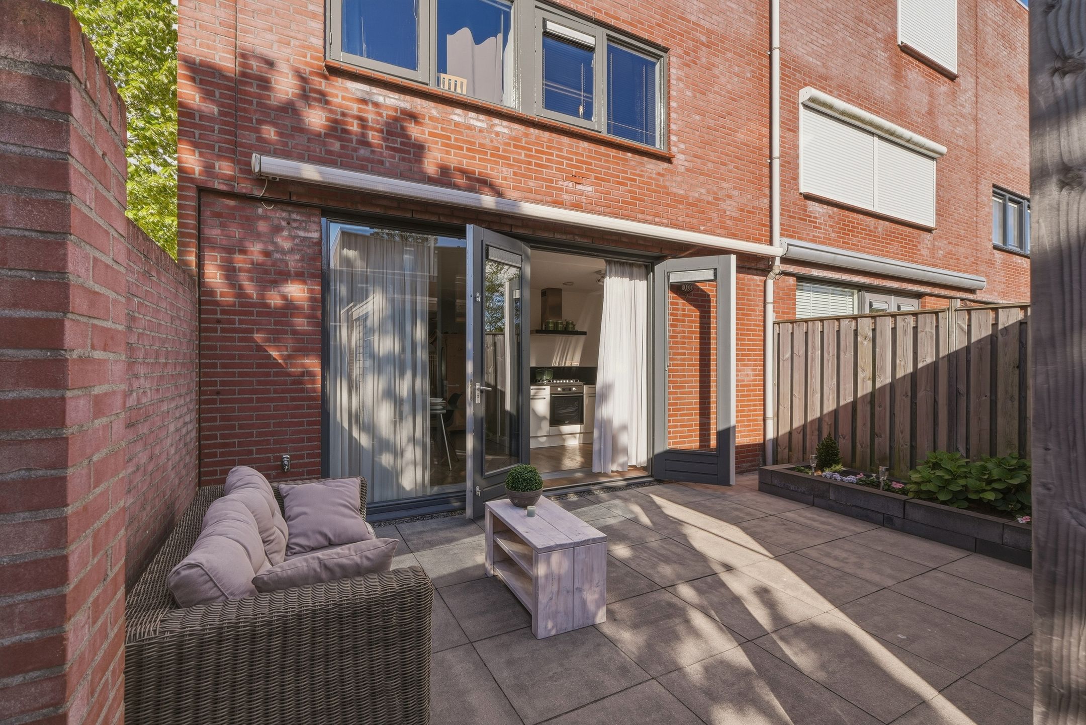 Foto 30 van Adriaen van de Vennestraat 2