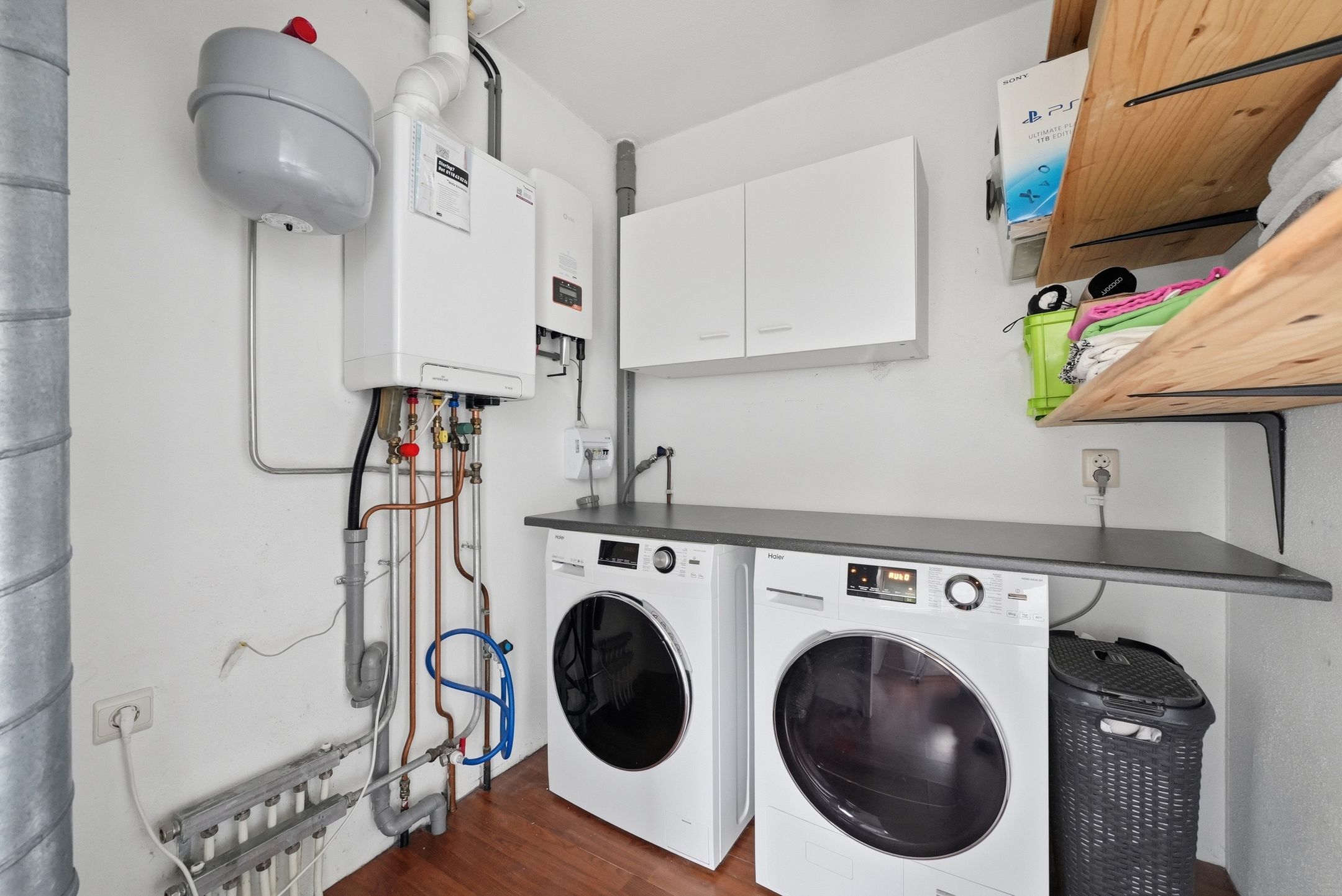 Foto 27 van Adriaen van de Vennestraat 2