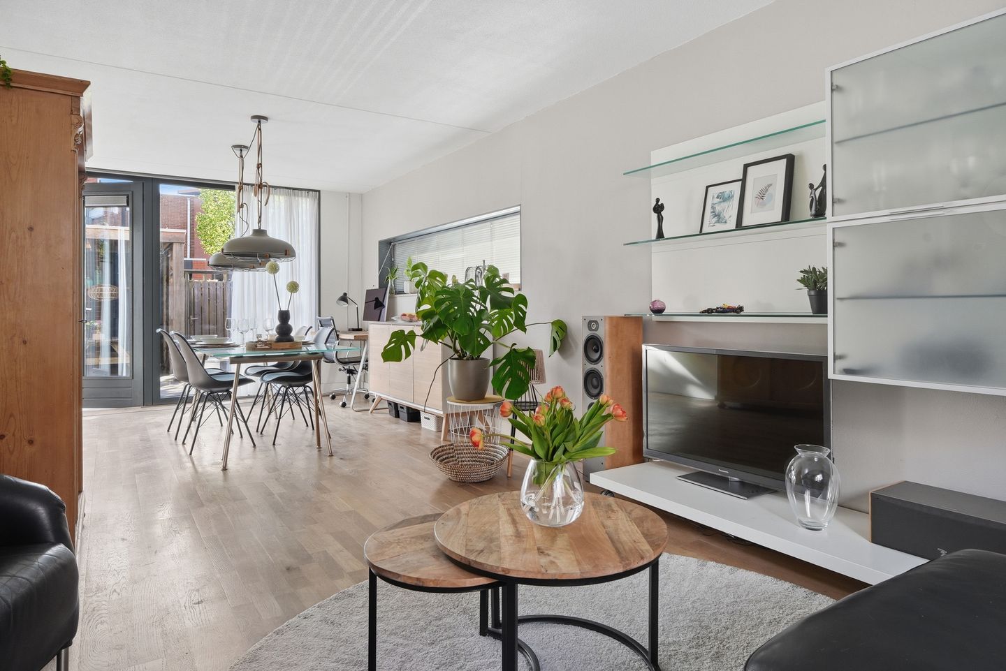 Foto 4 van Adriaen van de Vennestraat 2