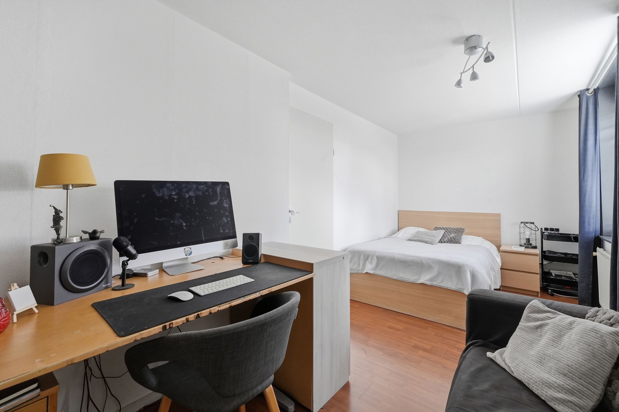 Foto 21 van Adriaen van de Vennestraat 2