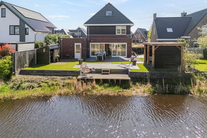 Foto 2 van Lantheer 44