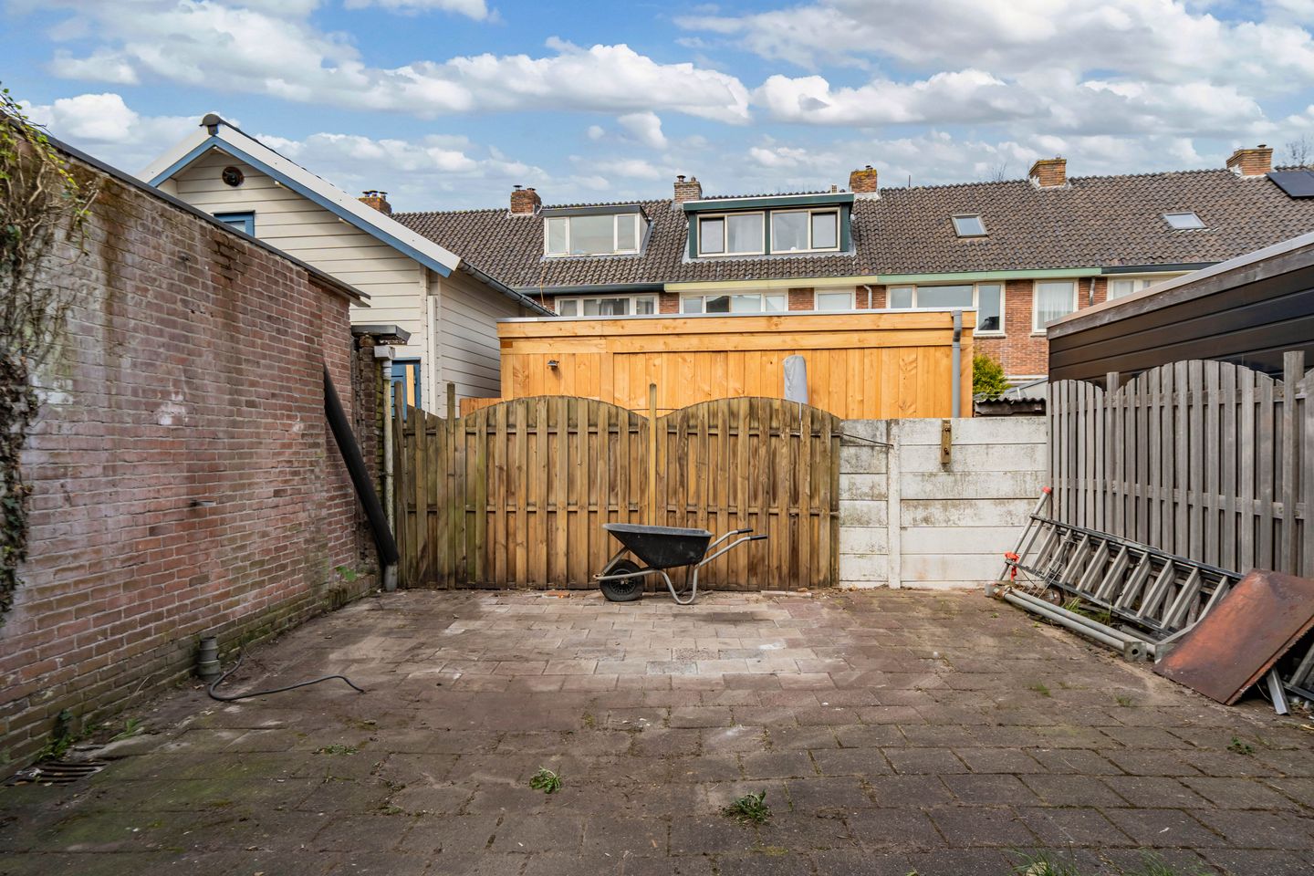 Foto 20 van Wijkerstraatweg 275