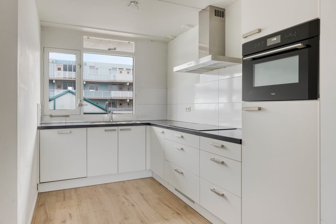 Foto 17 van Roeselarestraat 612