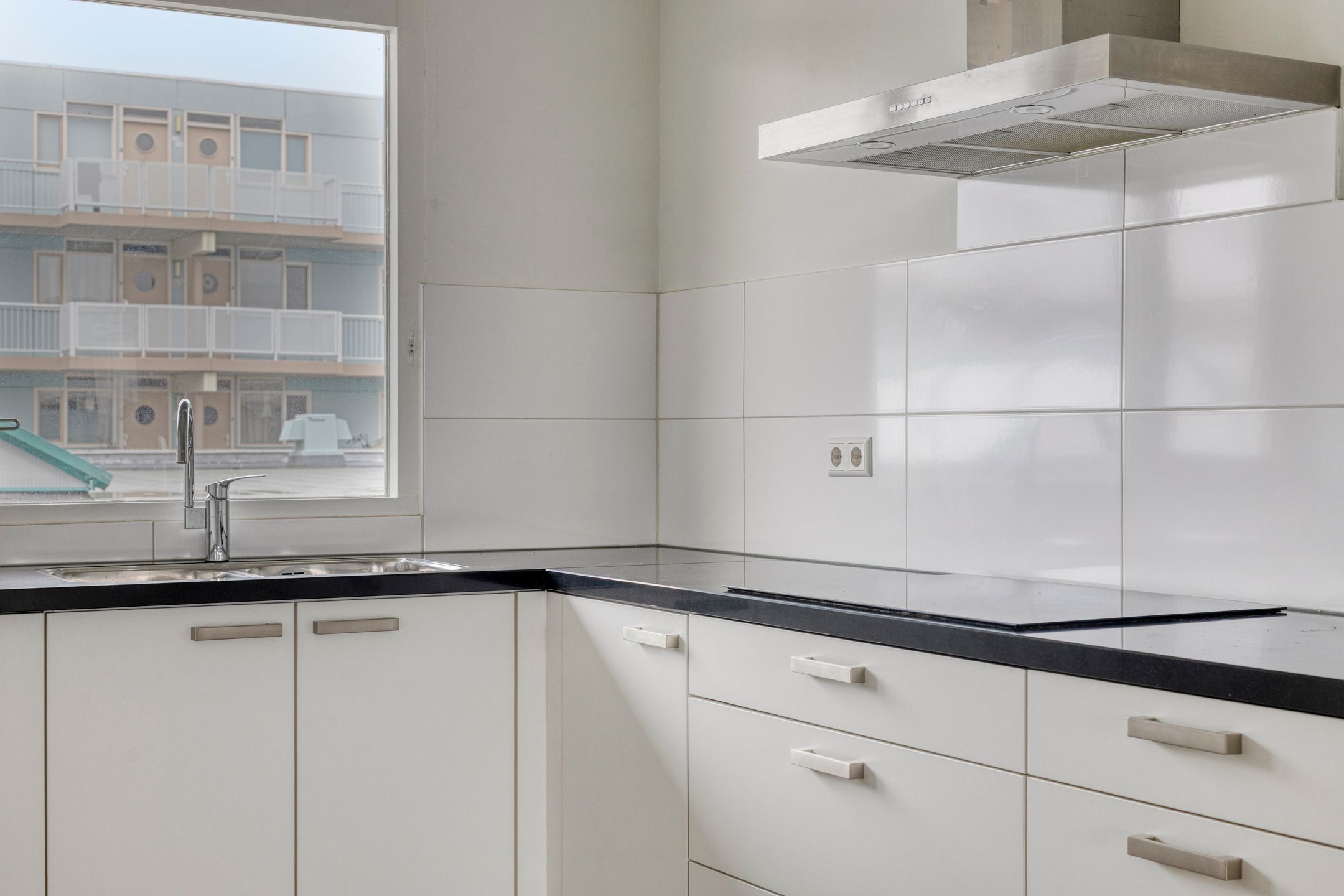 Foto 18 van Roeselarestraat 612