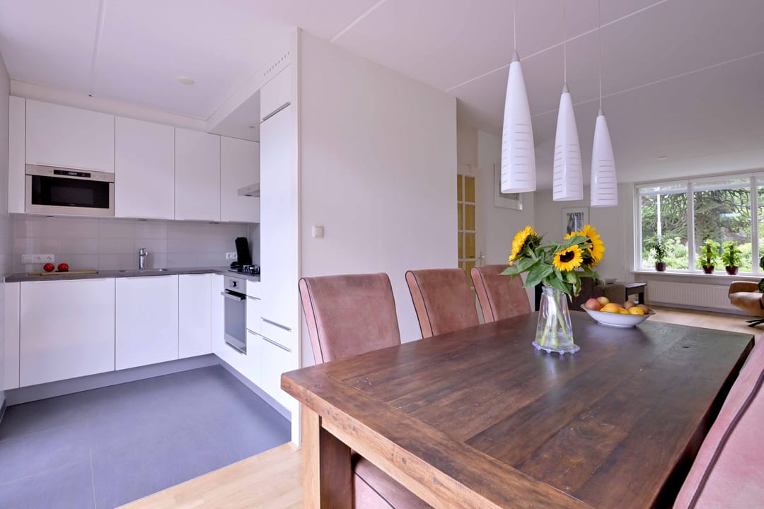 Semi-detached house with beautiful garden and garage in Schalkhaar — 11
