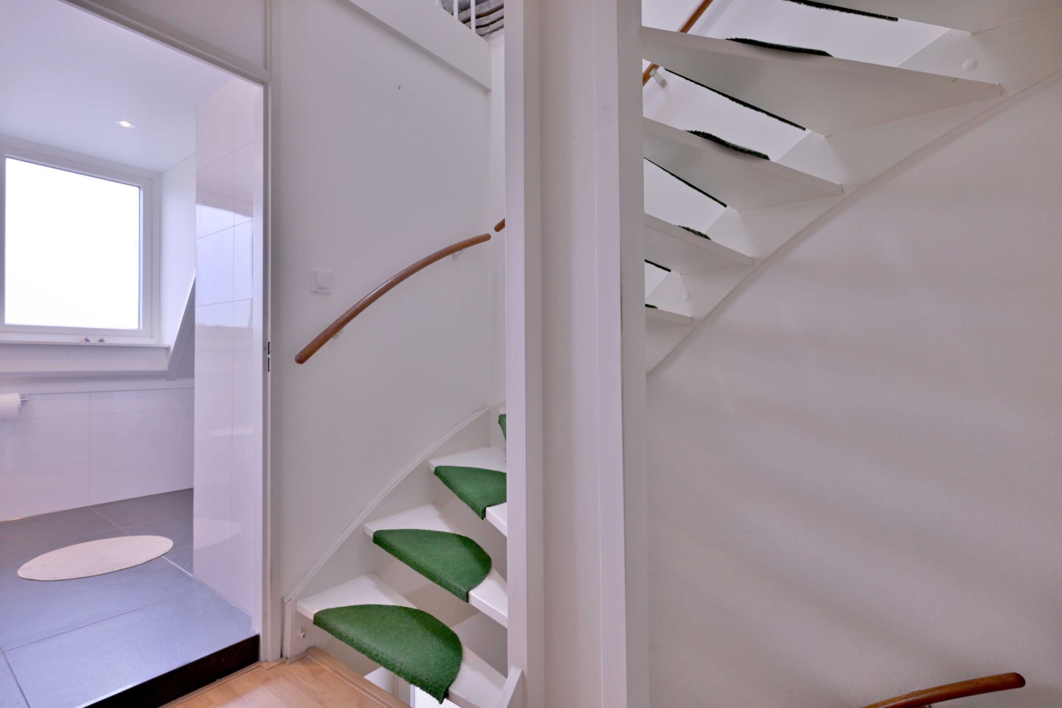 Semi-detached house with beautiful garden and garage in Schalkhaar — 24