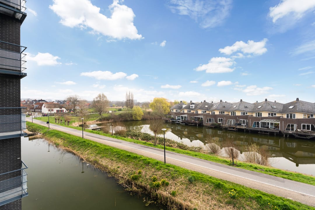 Photo 17 of Waterlandsingel 26-A