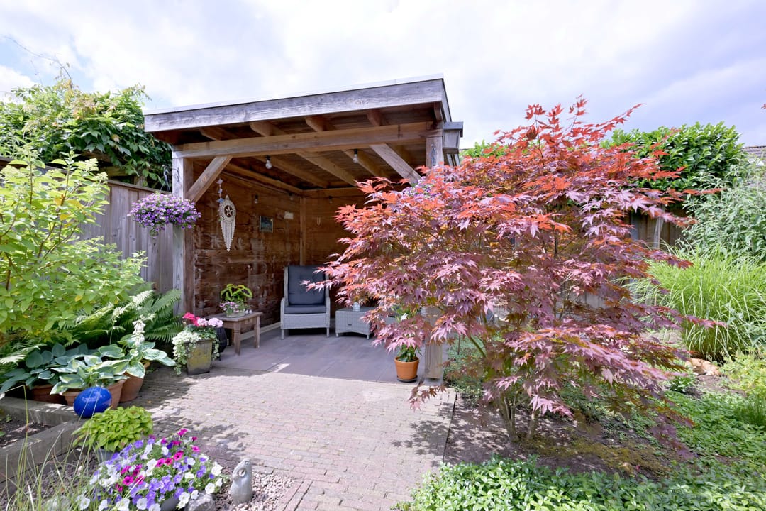 Semi-detached house with beautiful garden and garage in Schalkhaar — 32