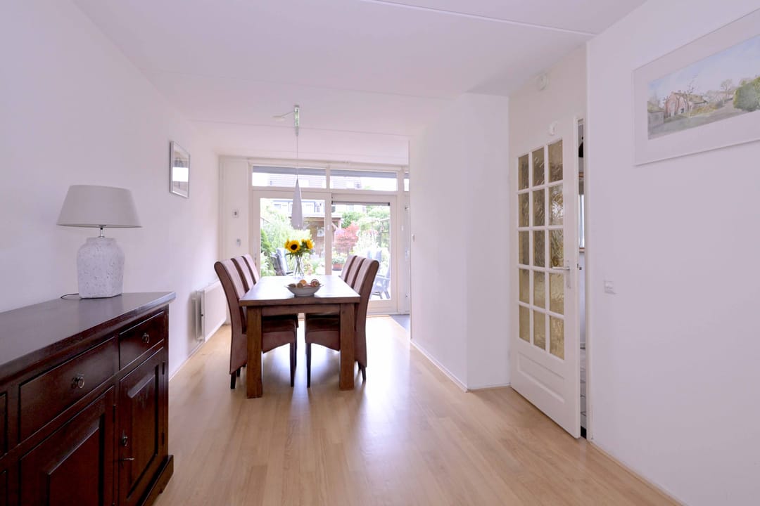 Semi-detached house with beautiful garden and garage in Schalkhaar — 8