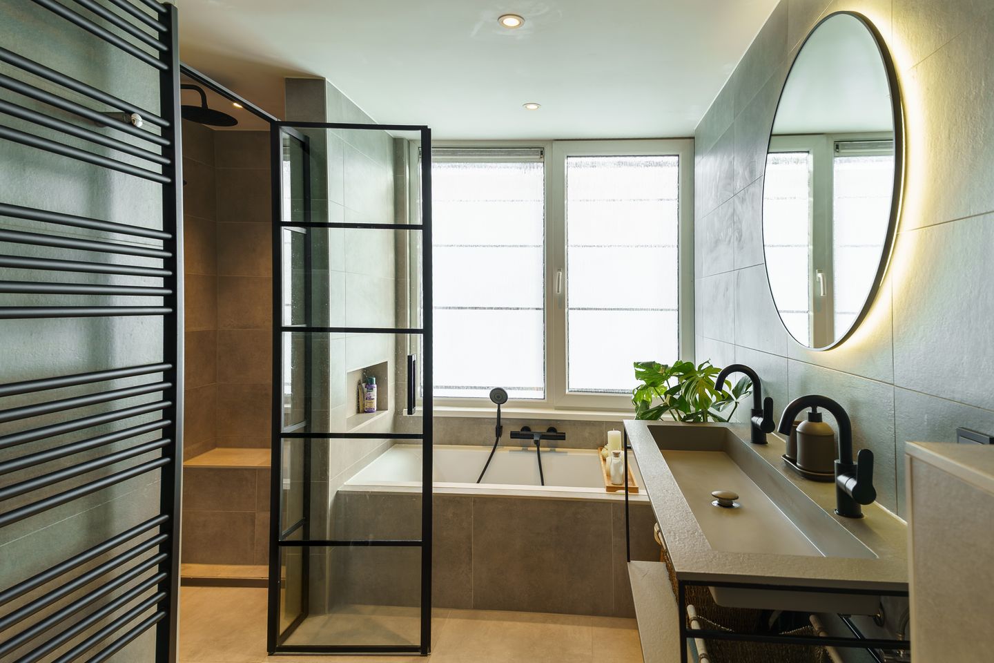 Foto 5 van Pieter de Hoochstraat 33