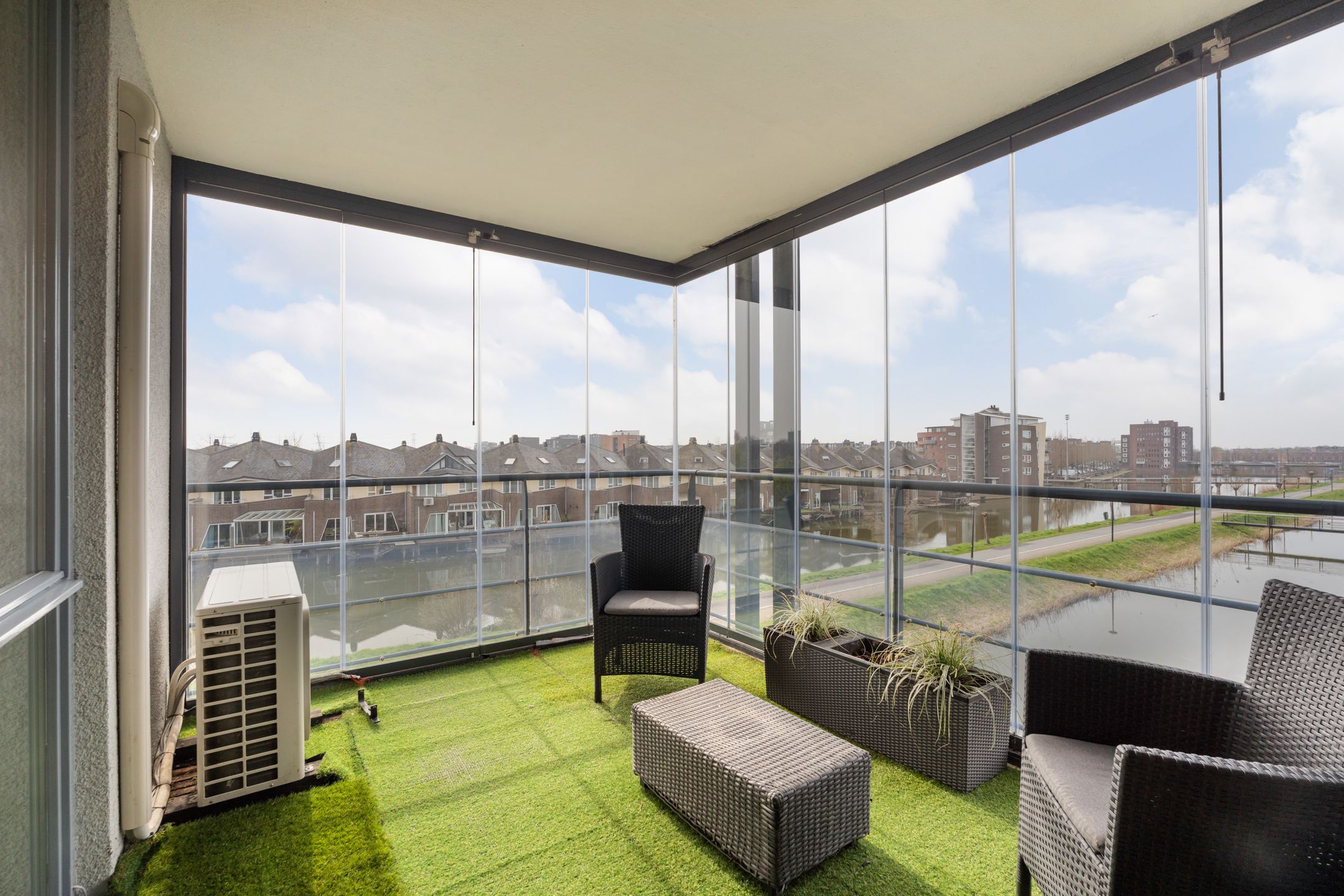 Photo 15 of Waterlandsingel 26-A