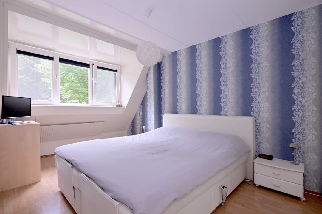 Semi-detached house with beautiful garden and garage in Schalkhaar — 13