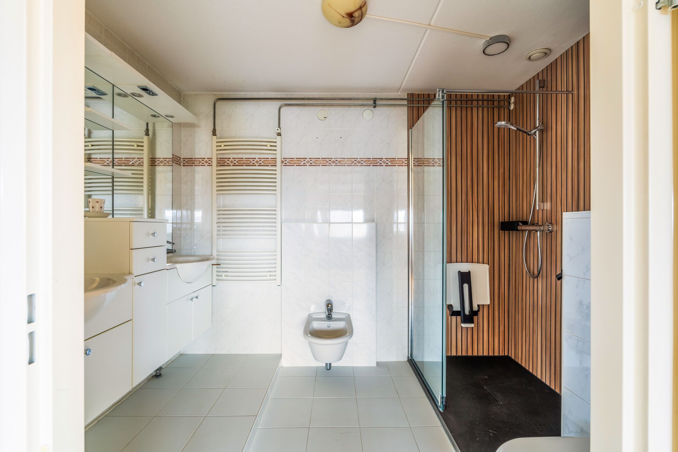 Photo 24 of Waterlandsingel 26-A