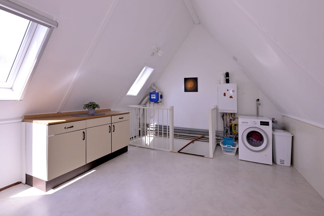 Semi-detached house with beautiful garden and garage in Schalkhaar — 26