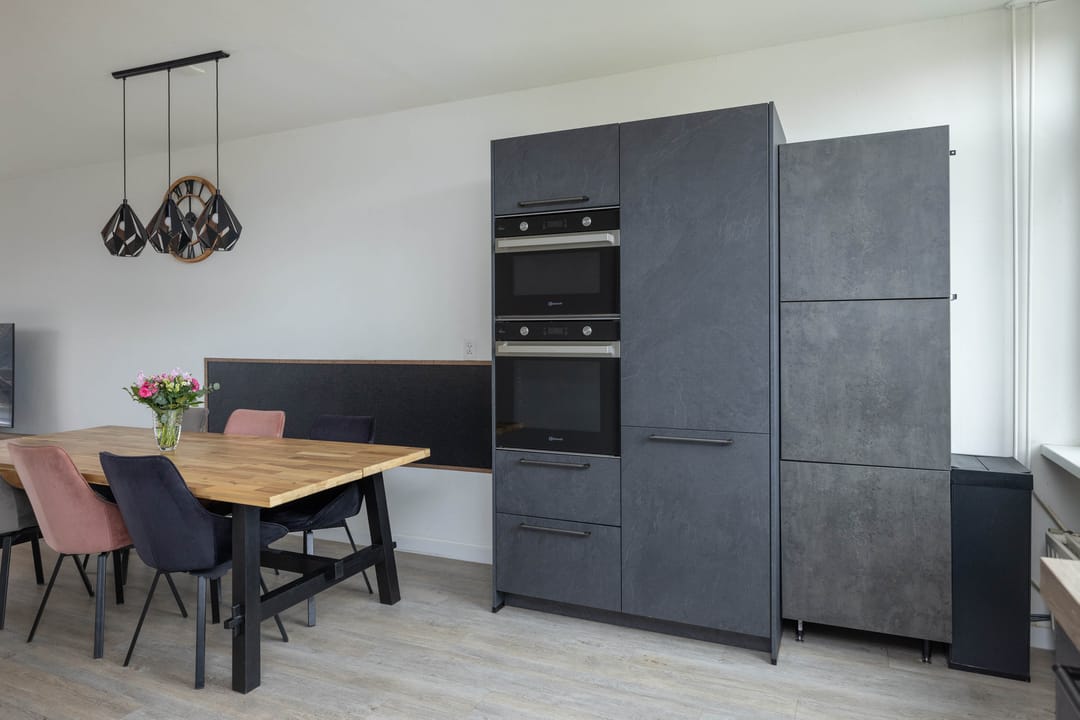 Foto 11 van Robert Stolzstraat 69