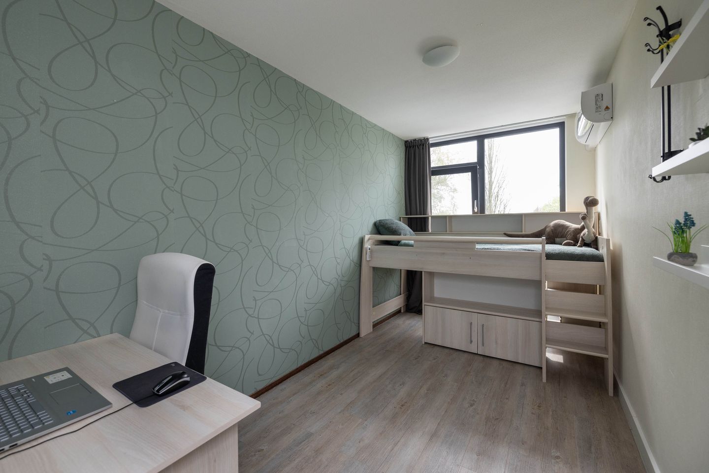 Foto 14 van Robert Stolzstraat 69