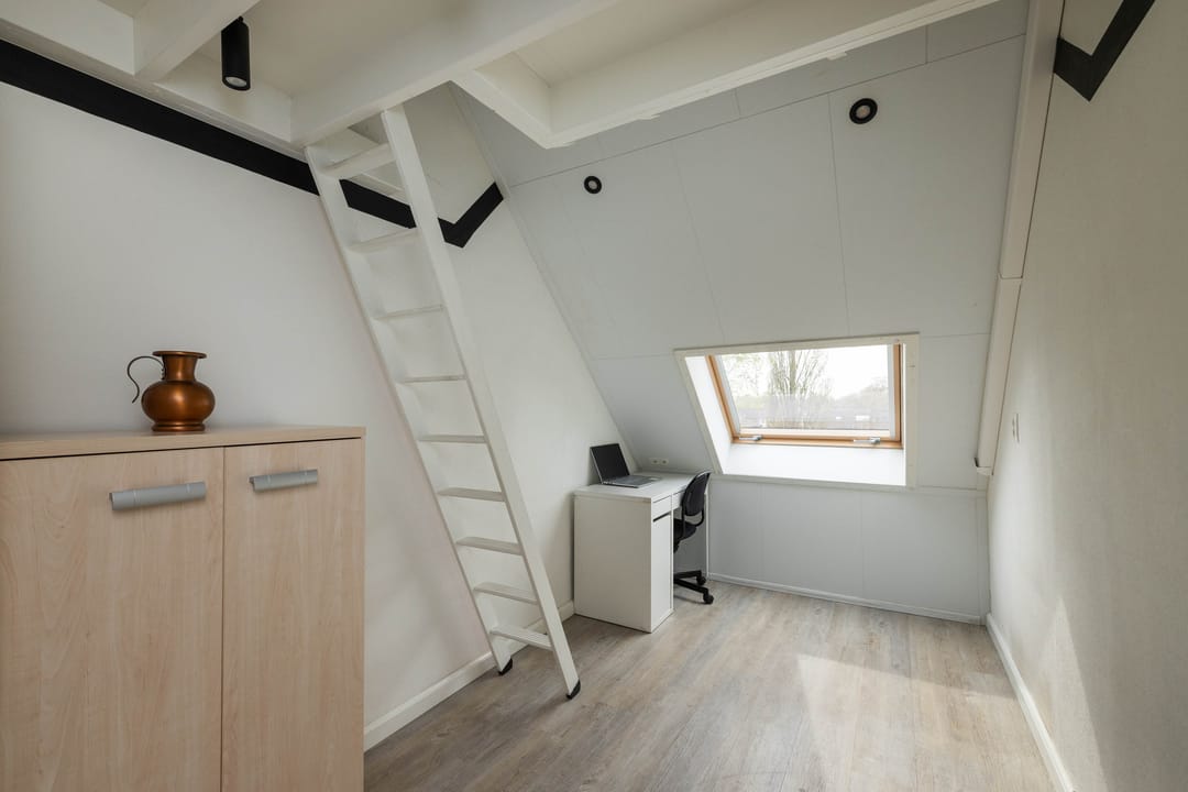 Foto 22 van Robert Stolzstraat 69