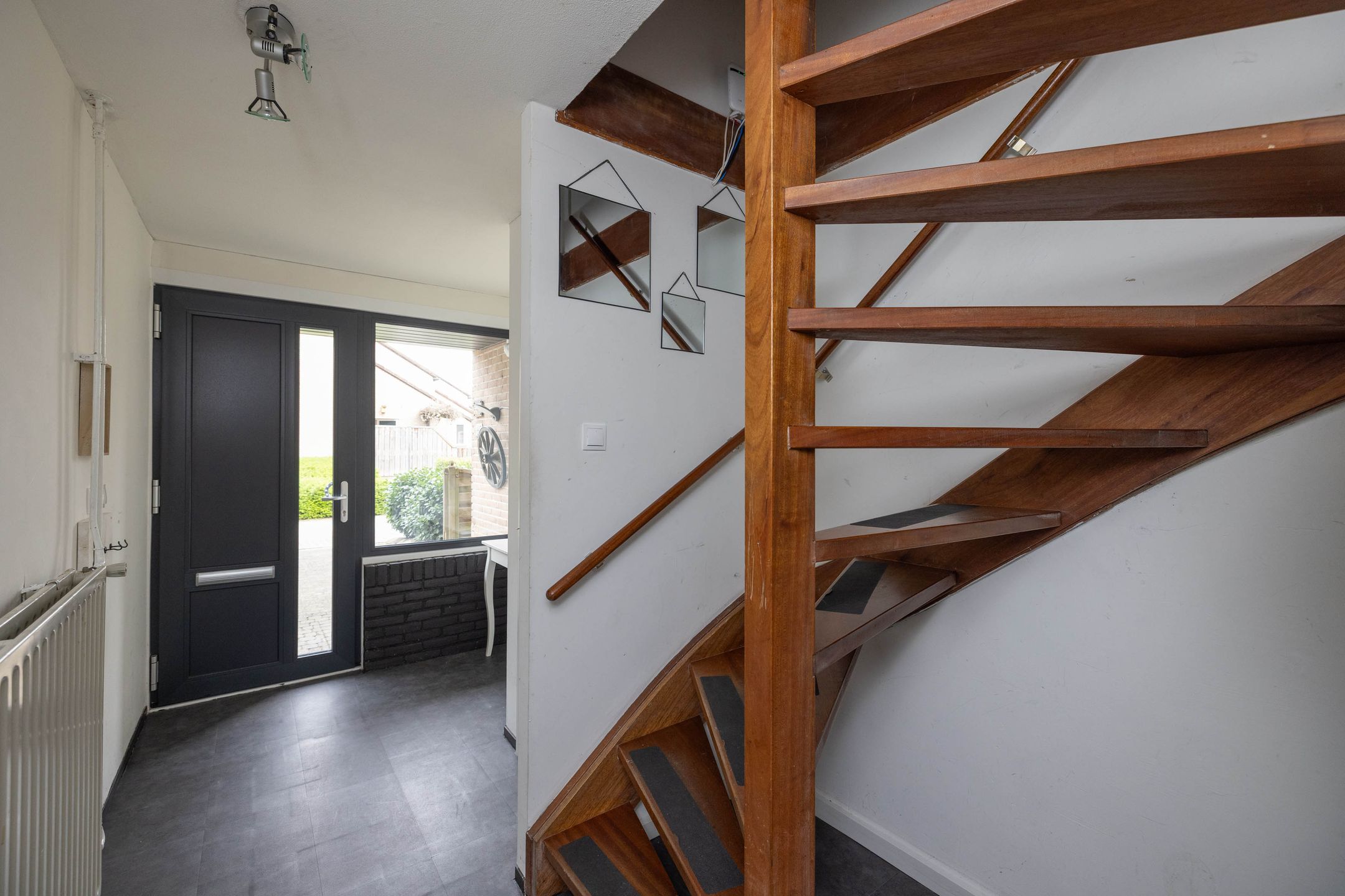 Foto 27 van Robert Stolzstraat 69