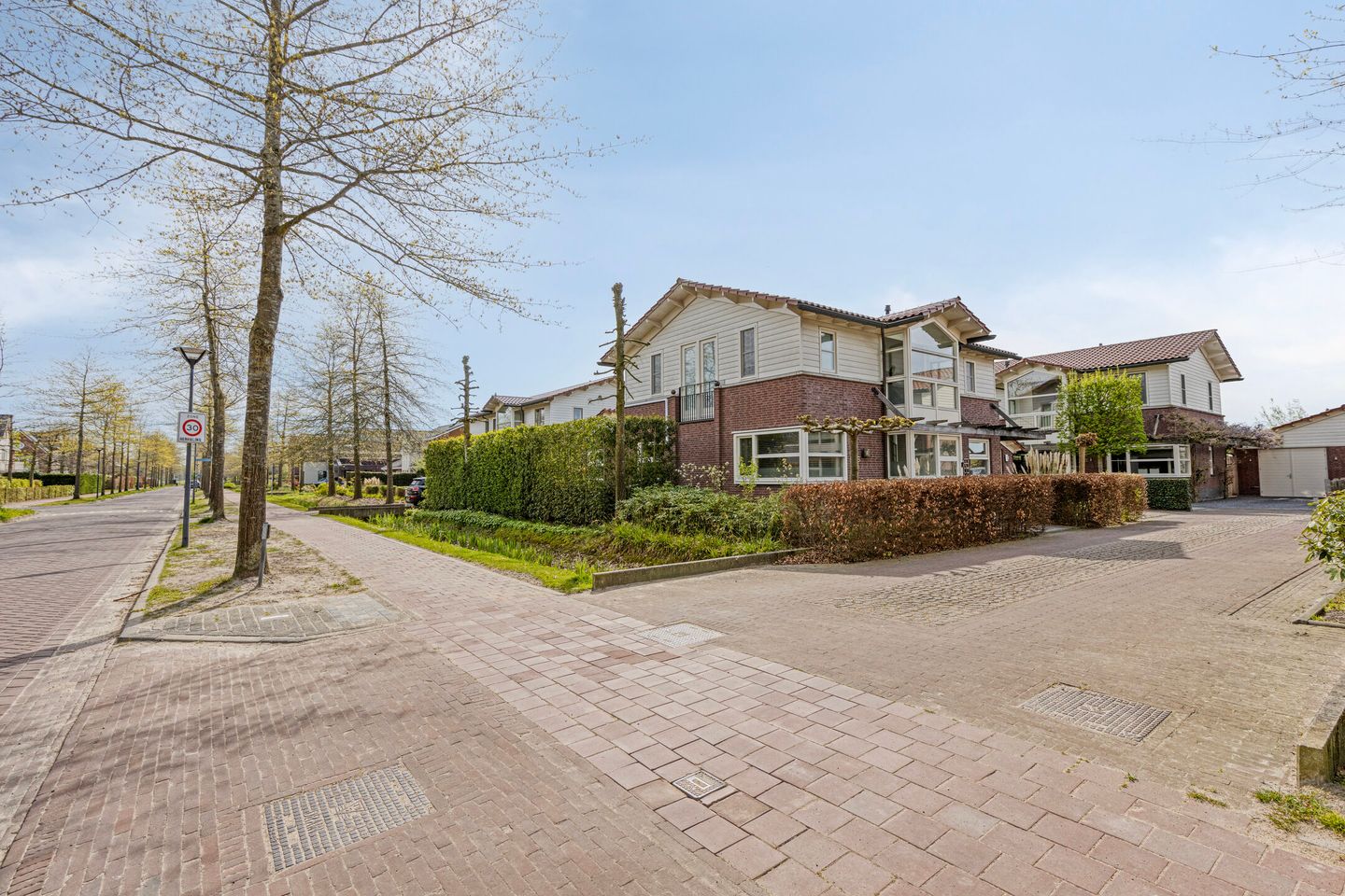 Foto 79 van Bronkhorstdreef 24