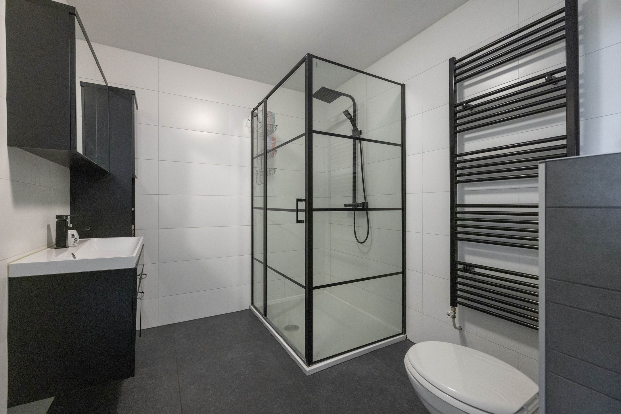 Foto 15 van Robert Stolzstraat 69