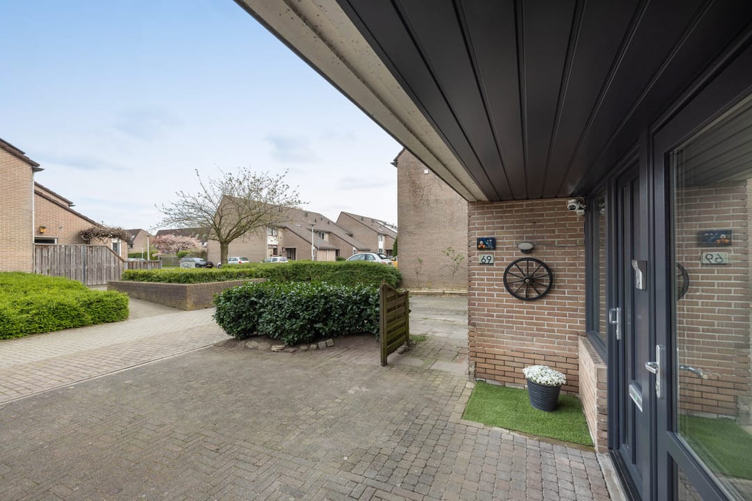 Foto 32 van Robert Stolzstraat 69