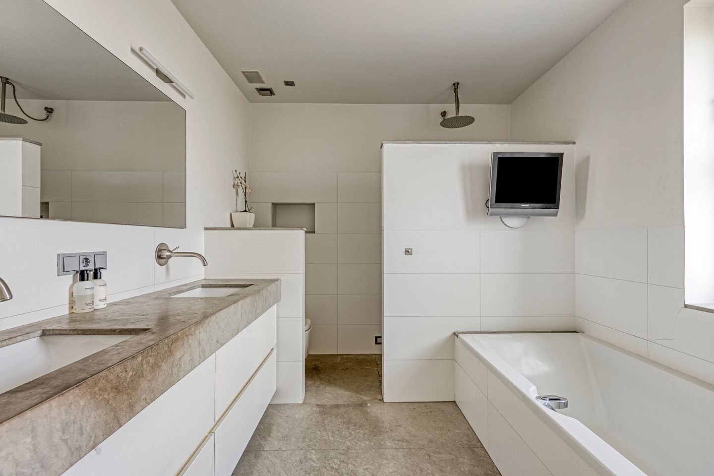 Foto 44 van Bronkhorstdreef 24