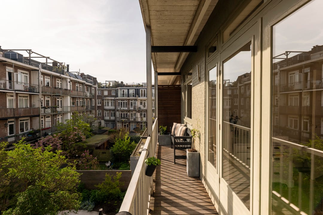 Photo 2 of Woestduinstraat 143-2