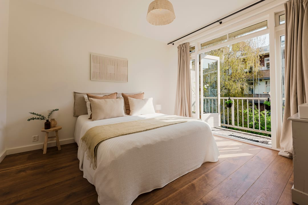 Photo 16 of Woestduinstraat 143-2