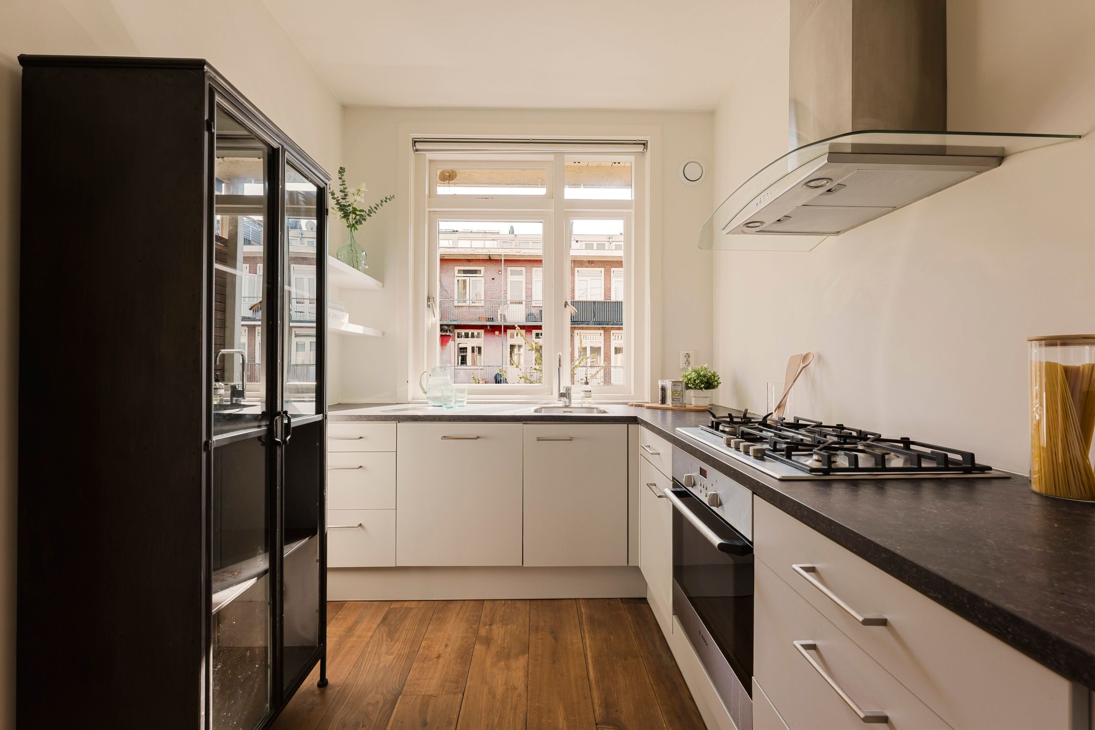 Photo 24 of Woestduinstraat 143-2