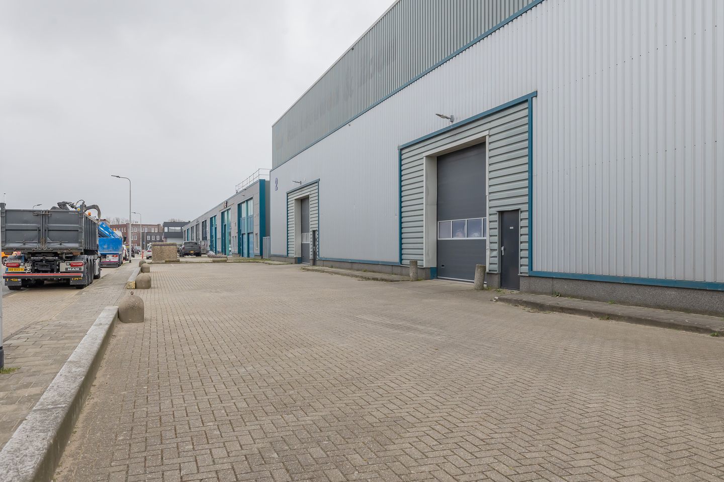 Bekijk foto 5 van Madame Curiestraat 2
