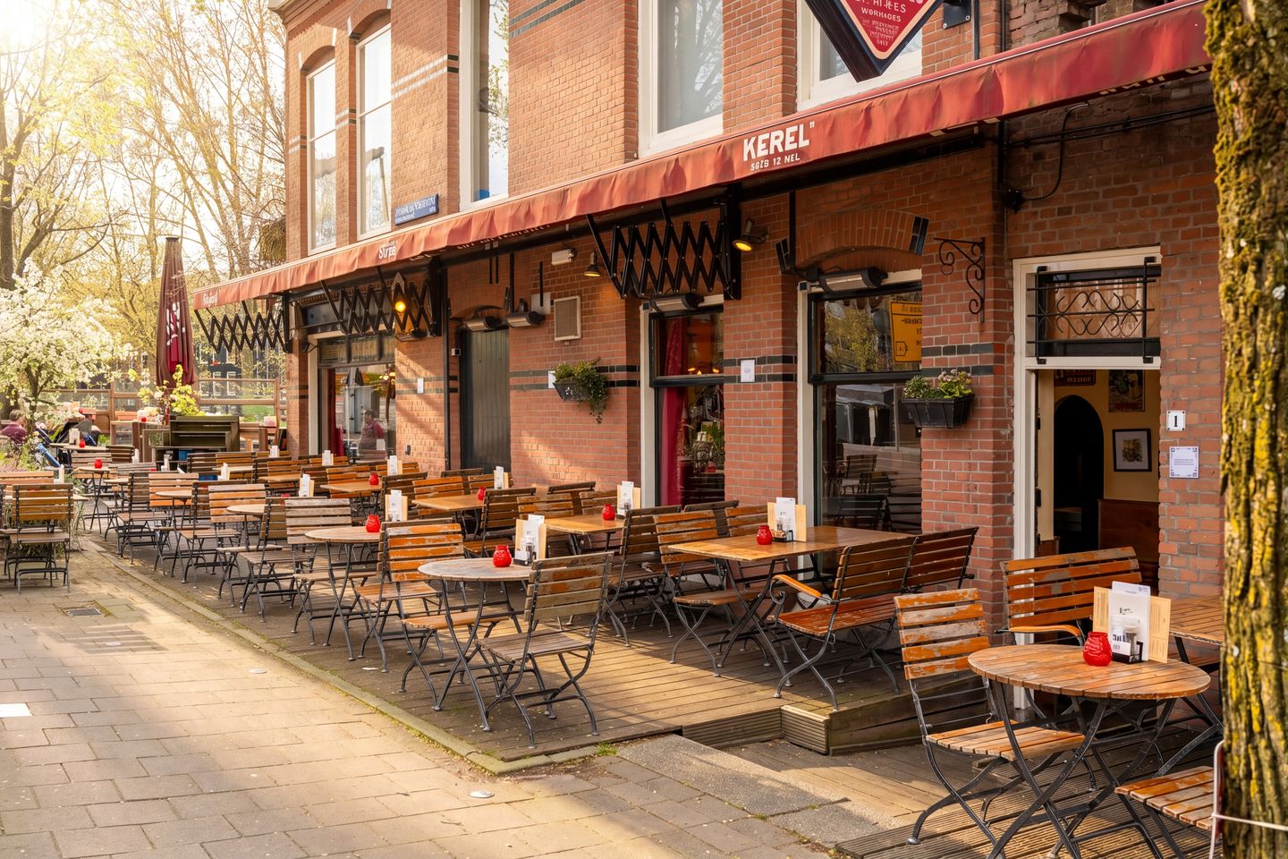 Photo 34 of Woestduinstraat 143-2