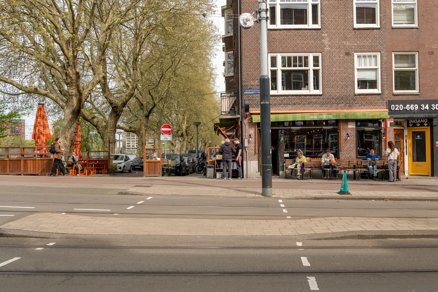 Photo 35 of Woestduinstraat 143-2