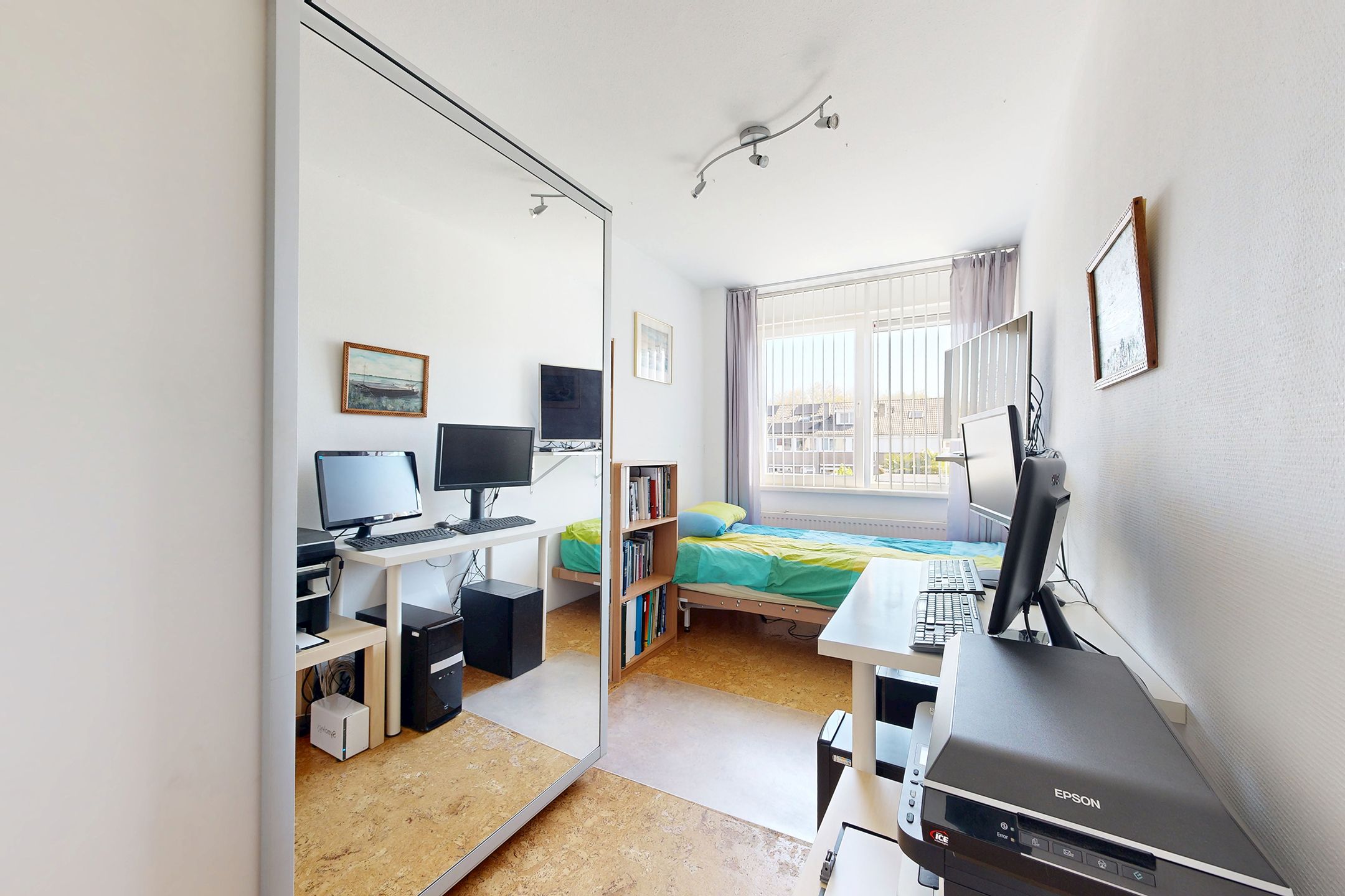 Photo 36 of Van Puttenstraat 12