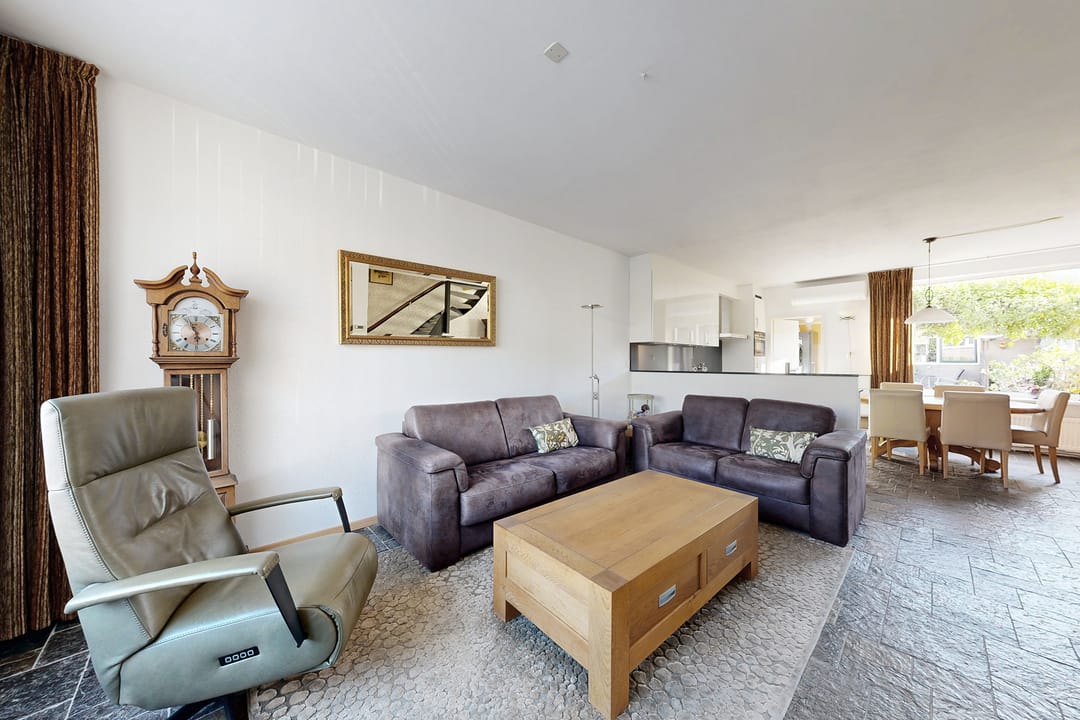 Photo 2 of Van Puttenstraat 12