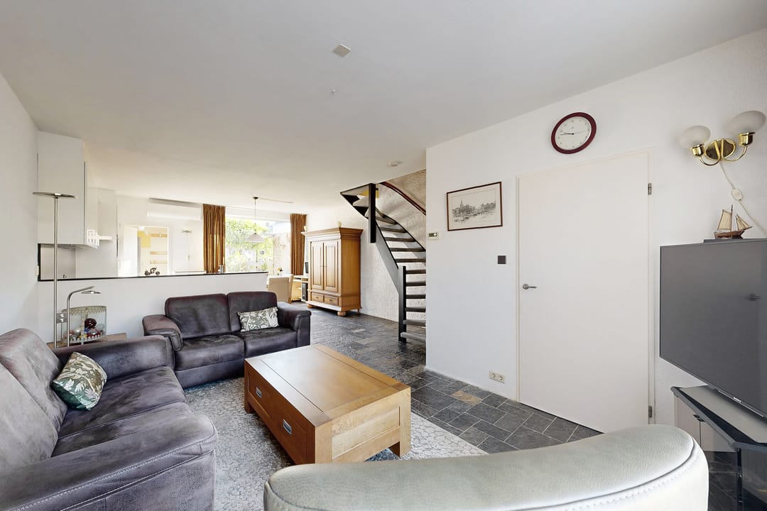 Photo 11 of Van Puttenstraat 12