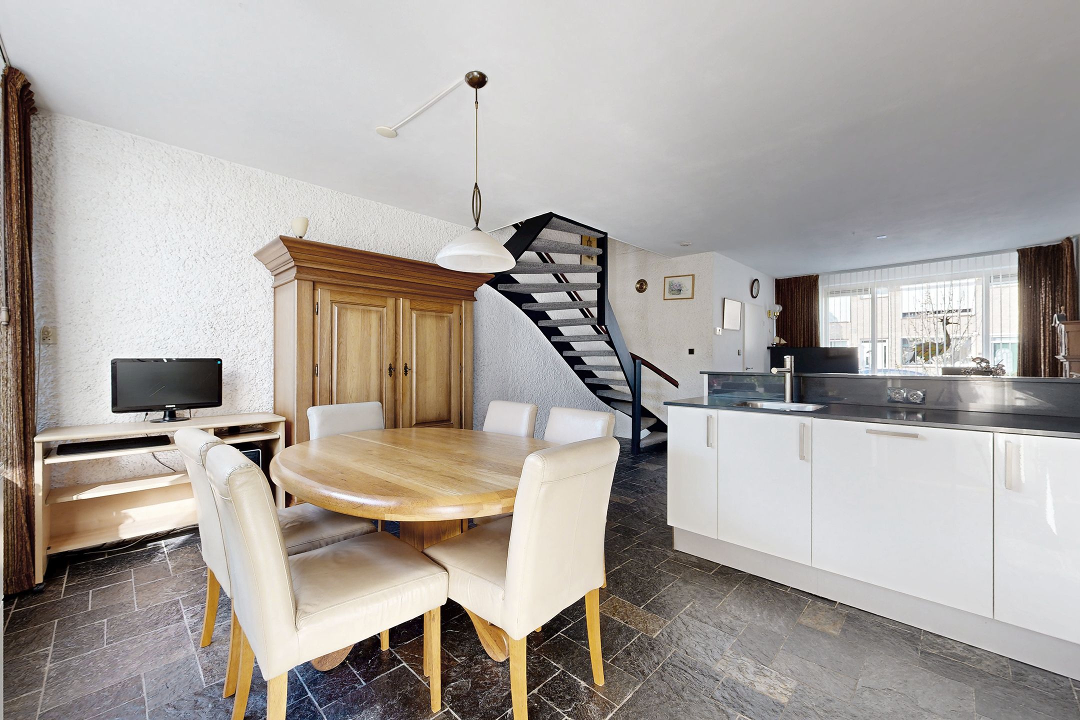 Photo 21 of Van Puttenstraat 12