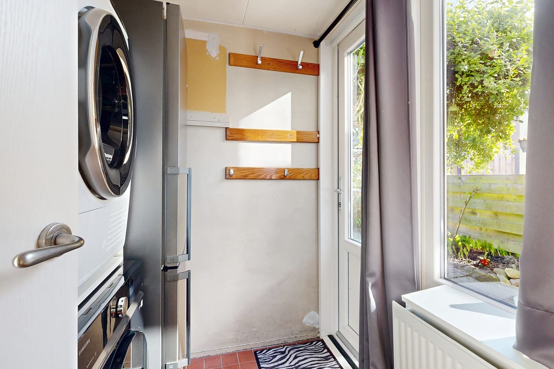 Photo 23 of Van Puttenstraat 12