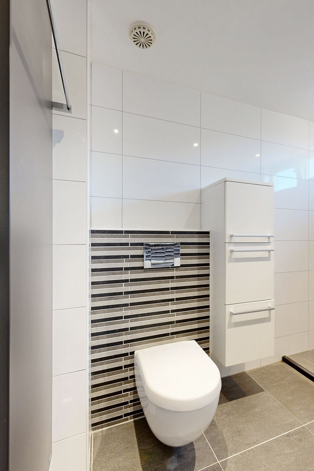 Photo 32 of Van Puttenstraat 12