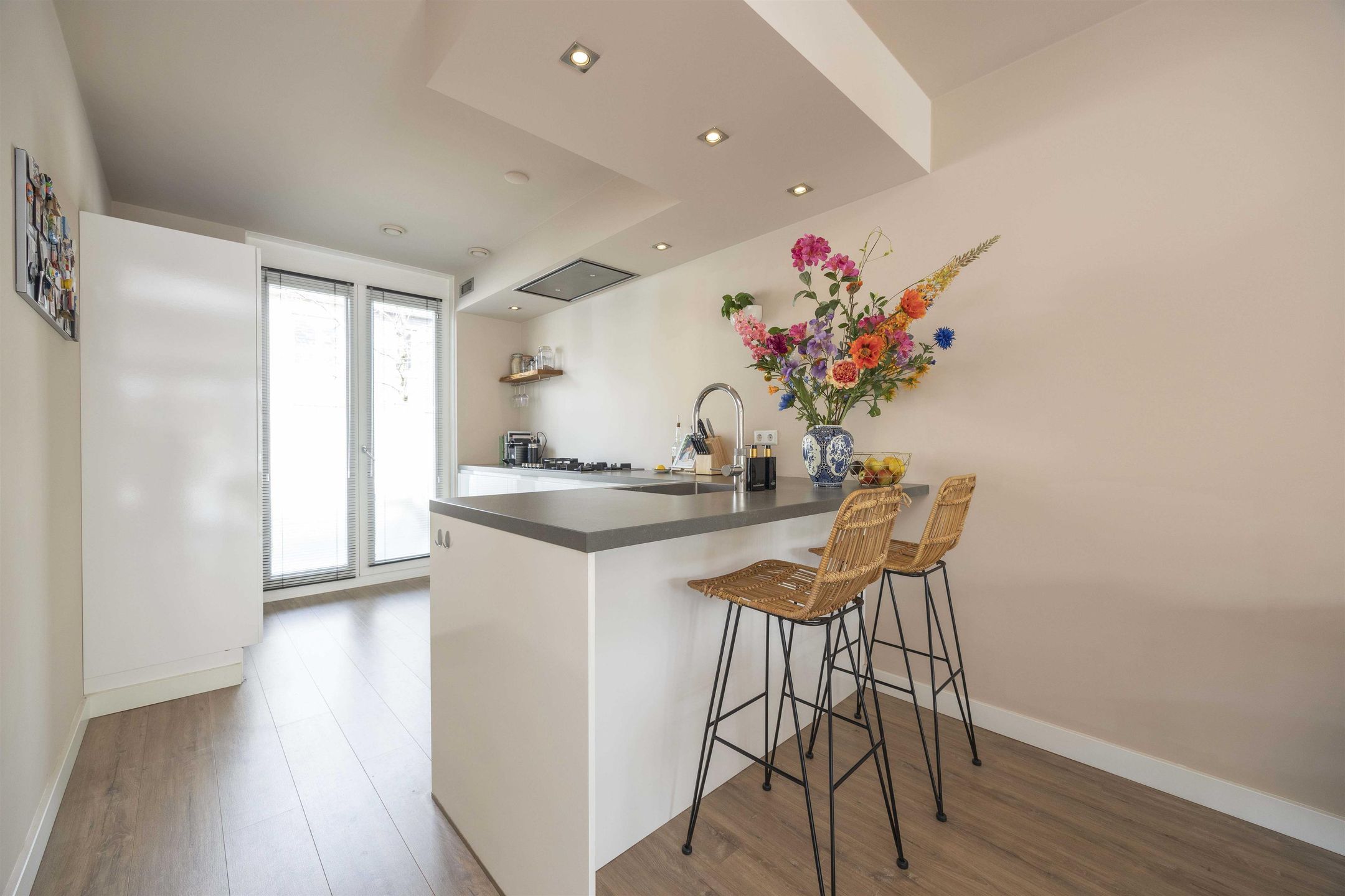 Foto 9 van Delflandstraat 3