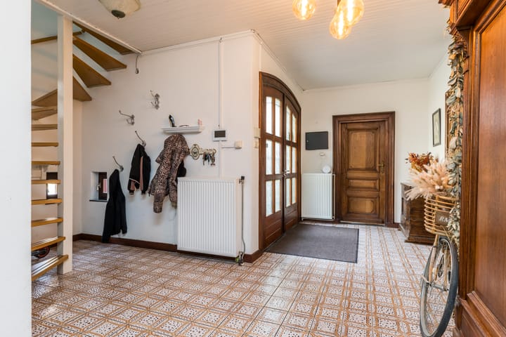 Vrijstaande woning te koop: Achter de Kerk 4, Schinnen